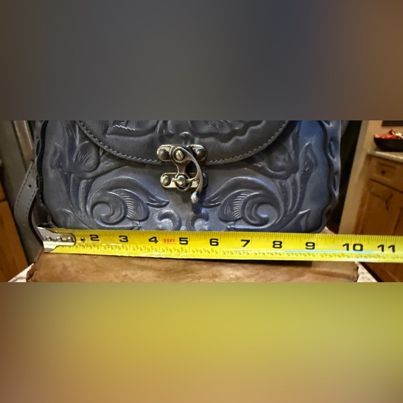 Patricia Nash Rose Tooling Collection Micaela Floral Leather Bag. NWOT - Picture 7 of 15